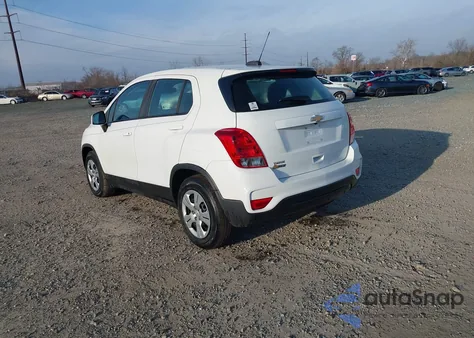 2018 Chevrolet Trax Ls z USA, uszkodzony, nr VIN KL7CJKSB9JB700056